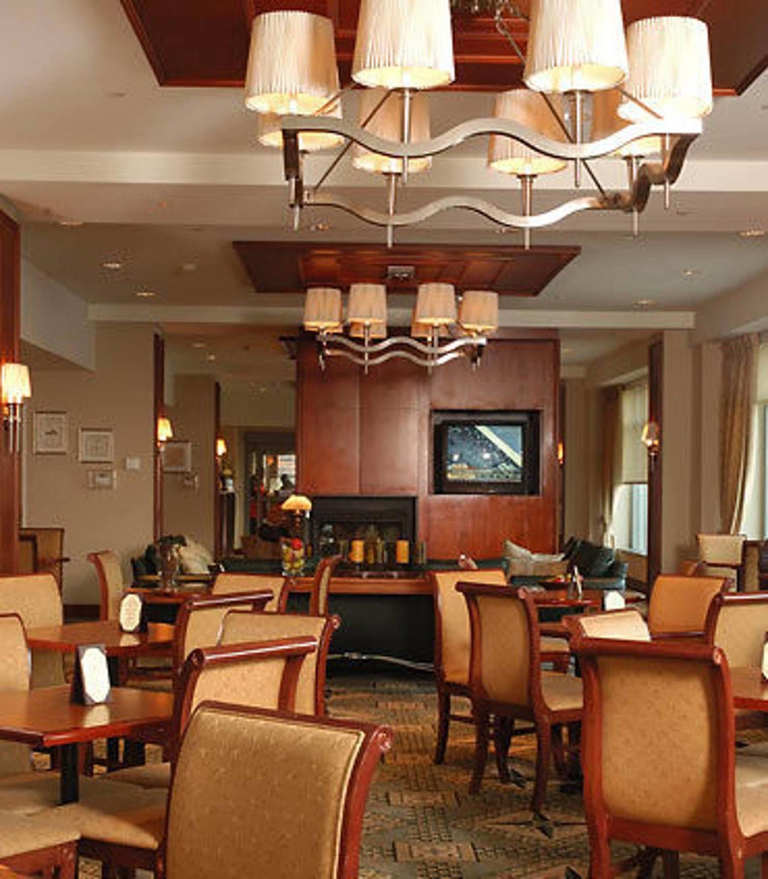 Residence Inn By Marriott Boston Harbor On Tudor Wharf Zewnętrze zdjęcie