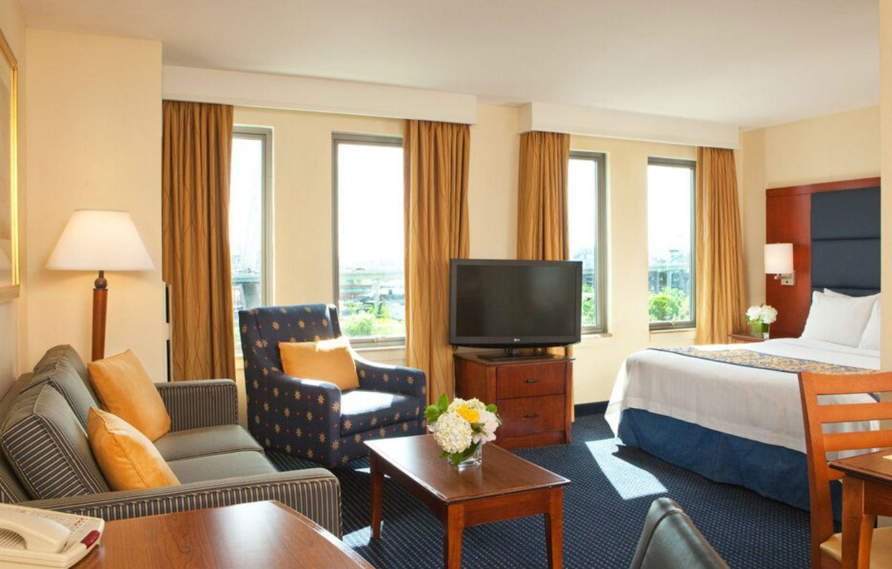 Residence Inn By Marriott Boston Harbor On Tudor Wharf Zewnętrze zdjęcie